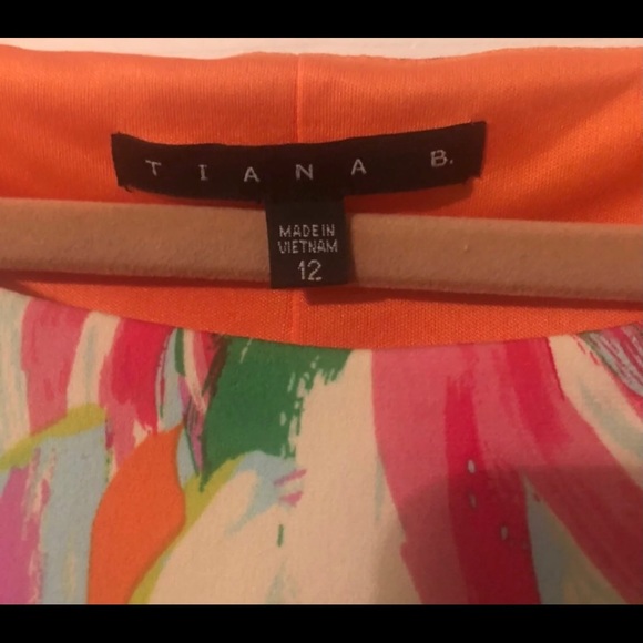 Floral Dress - Picture 2 of 2